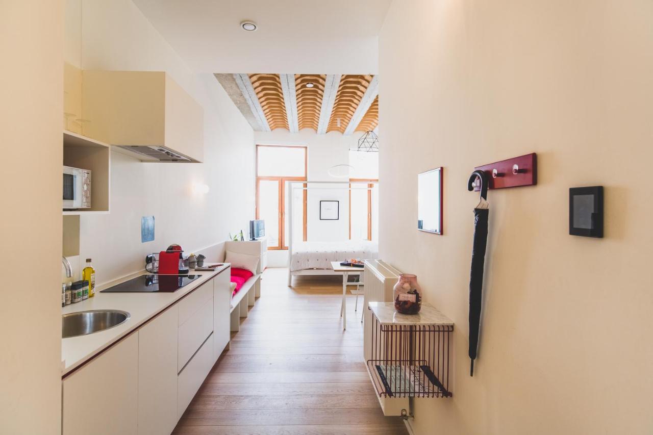 The Hide Aparthotel Gent Bagian luar foto