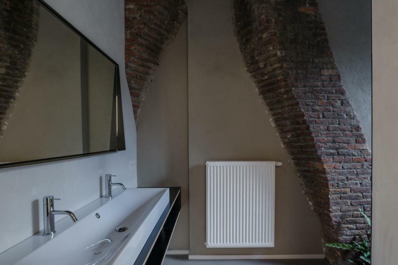 The Hide Aparthotel Gent Bagian luar foto